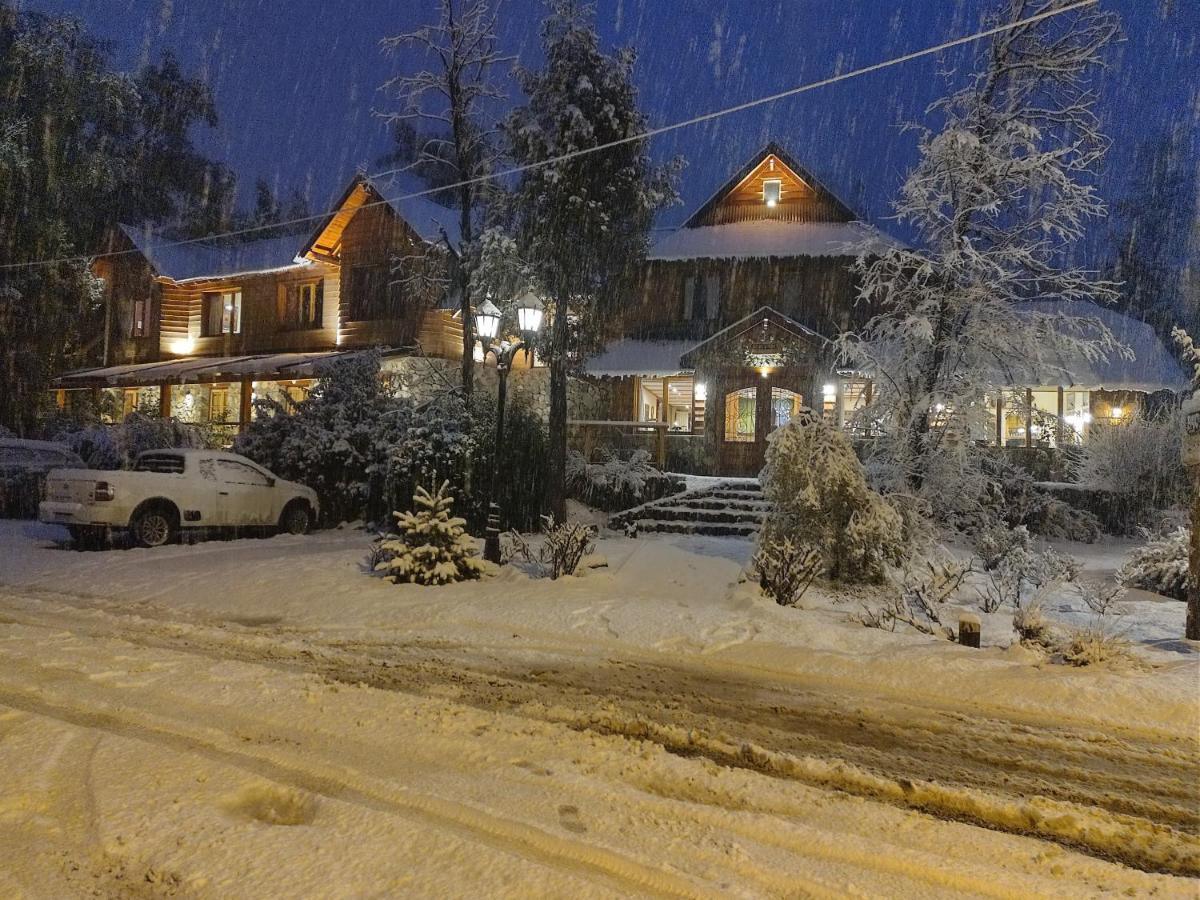 Hotel Hosteria Bajo Cero Villa La Angostura Esterno foto